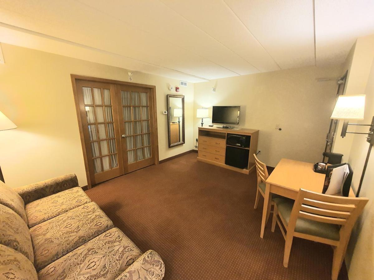Amerivu And - Motel Waconia