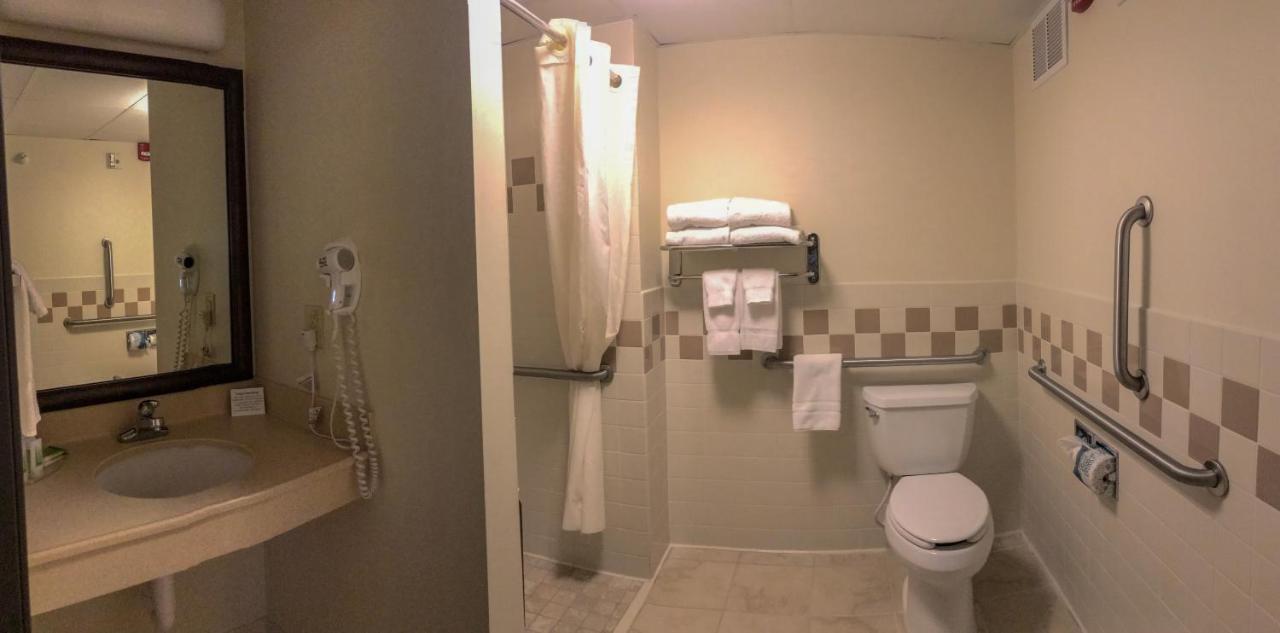 Motel Amerivu And -